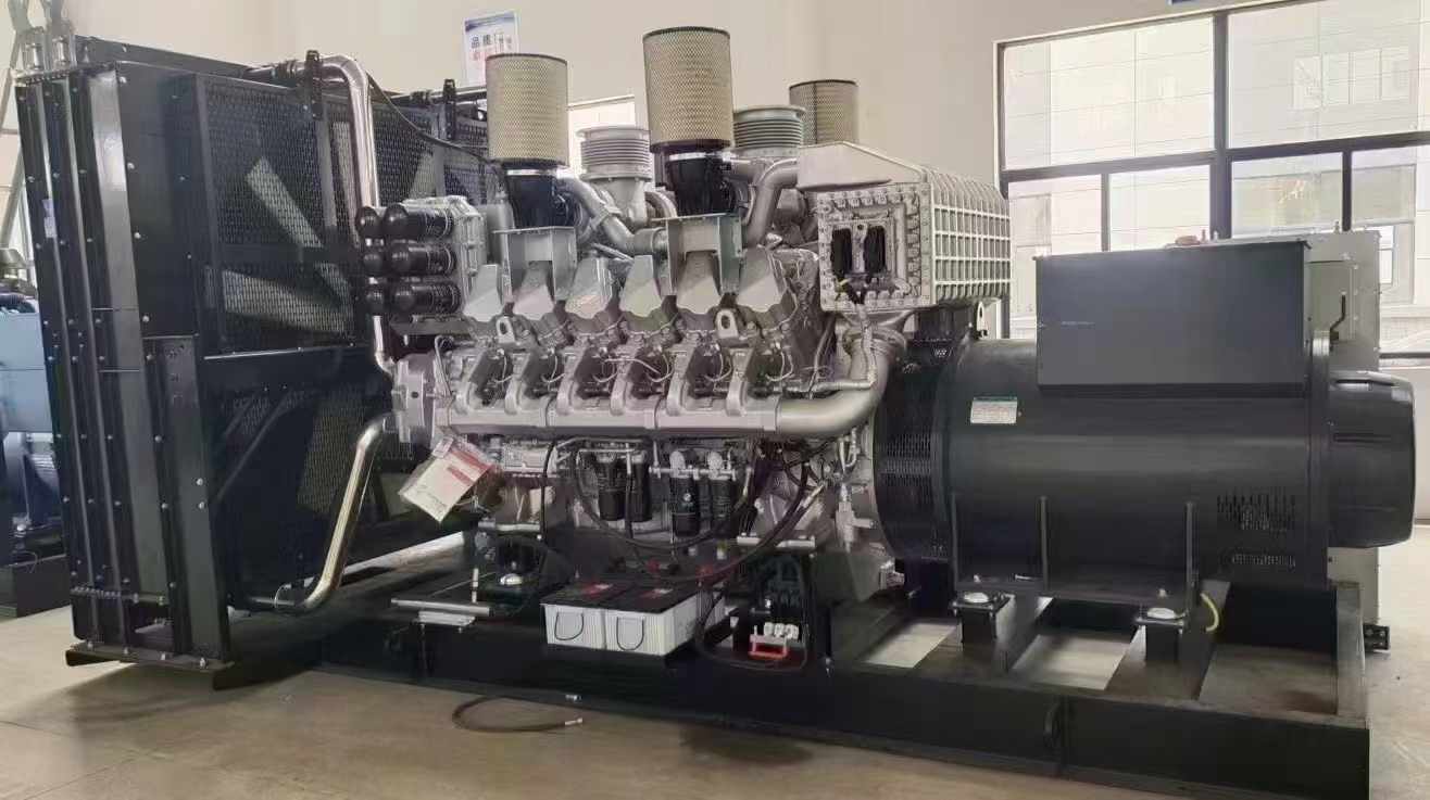 路桥800KW柴油发电机组可以带动多少kw的设备？
