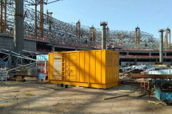 路桥发电机出租如何判断空气滤清器是否需要更换？