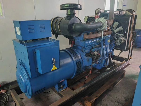 路桥100kW柴油发电机组使用多级机油有哪些优缺点？