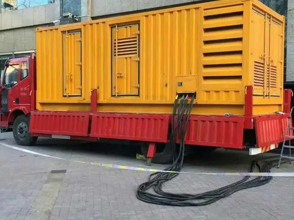 路桥如何确定水冷式机油散热器密封件的规格型号？